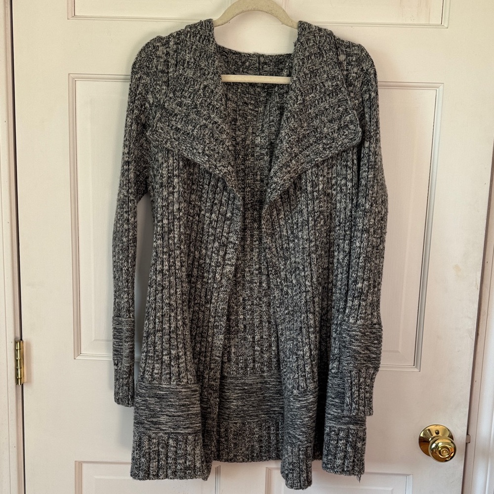 Athleta Charcoal Marled Gray Marino Extra Fine Wool Women's Heavyweight Cardigan - Picture 4 of 12